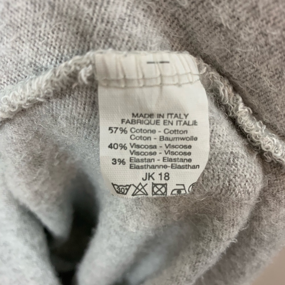 Brandy Melville John Galt Gray Pullover Top  Sz OS - Picture 2 of 7